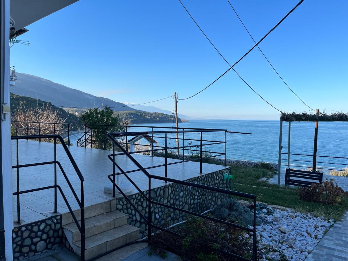 Villa Leonidas Koutsoupia Kokkino Nero Exterior photo